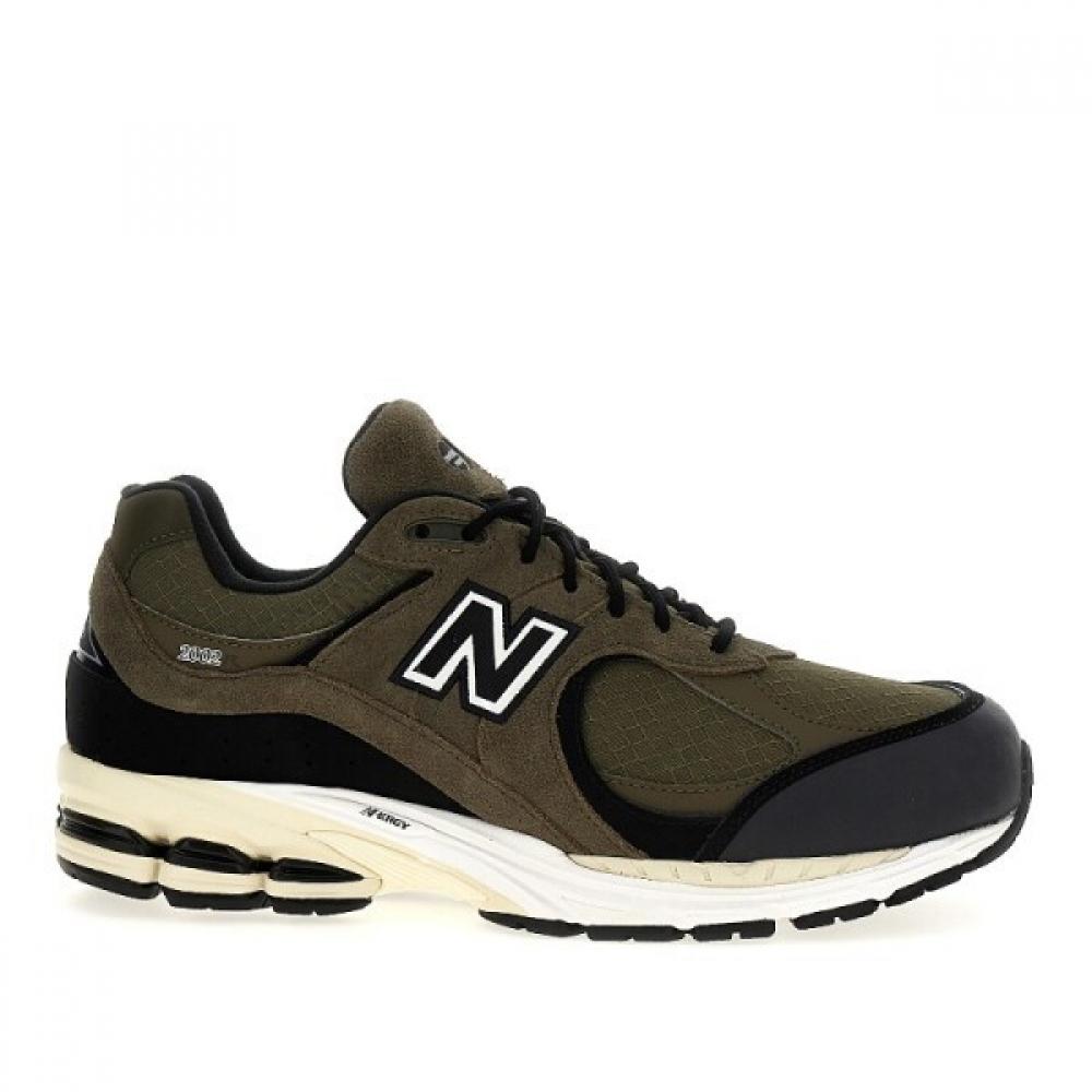 

New Balance Sneakers M2002 Rxu US11