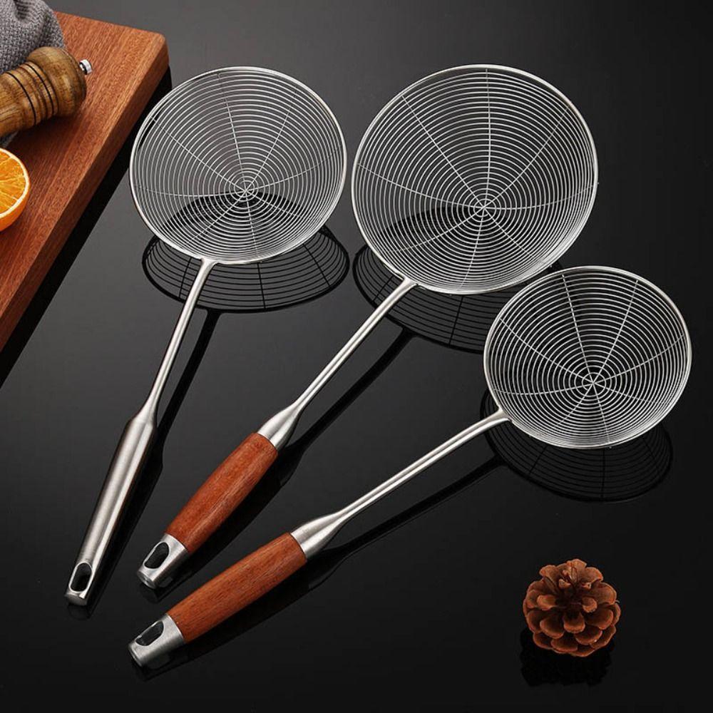 Wooden Handle Mesh Strainer Stainless Steel Fried Sieve Spoon  For Noodle French Fries
