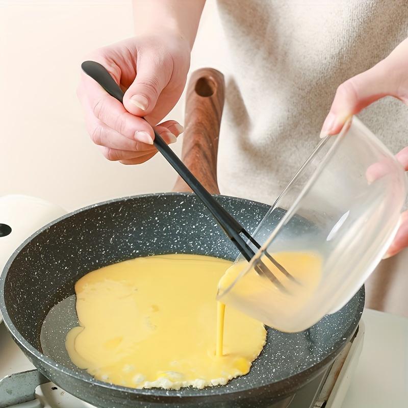 Plastic Ouble-ended Tiny Spoon Spatula Handle Manual Egg Blender Reusable Mini Whisk Spoon Hand Egg Mixer Kitchen Gadget