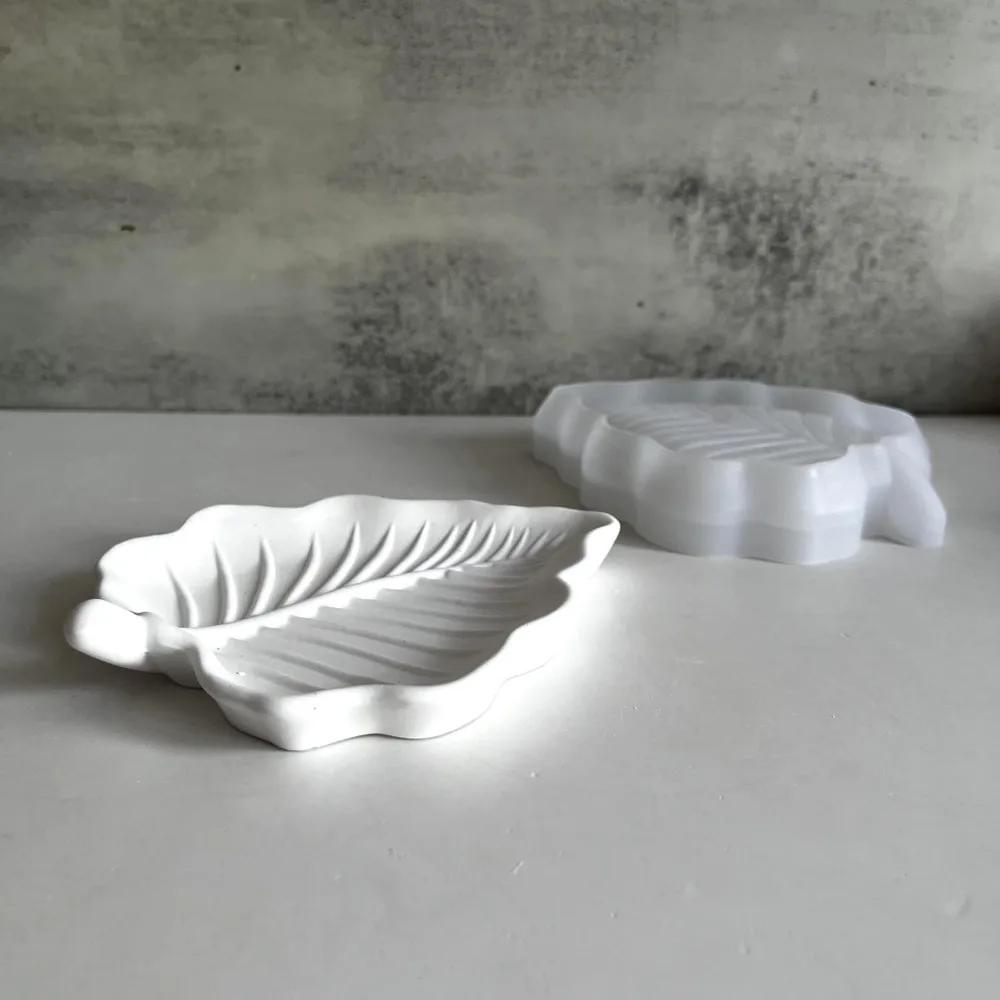 Leaf Tray Silicone Mold  DIY Jewelry Storage Plate Organizer Candle Holder Concrete Cement  Plaster Epoxy Resin Molds