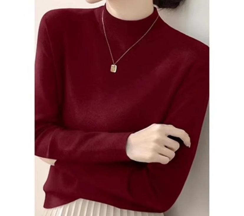 

Женская приталенная футболка с высоким воротником однотонная со средним вырезом - Мода весна-осень 2025 Medium