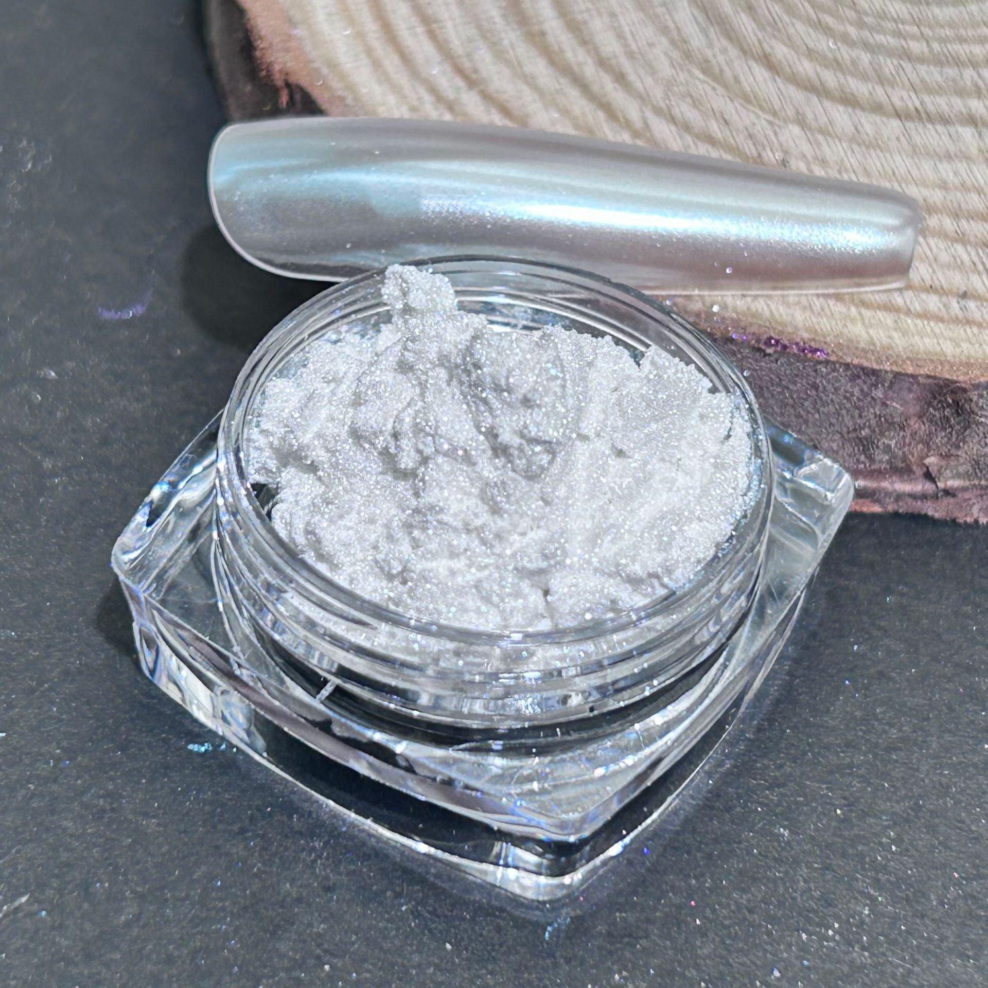 

Aurora Pearlescent Nail Powder - 9 Colors Translucent Fairy Dust for Nail Art 0.5 grams