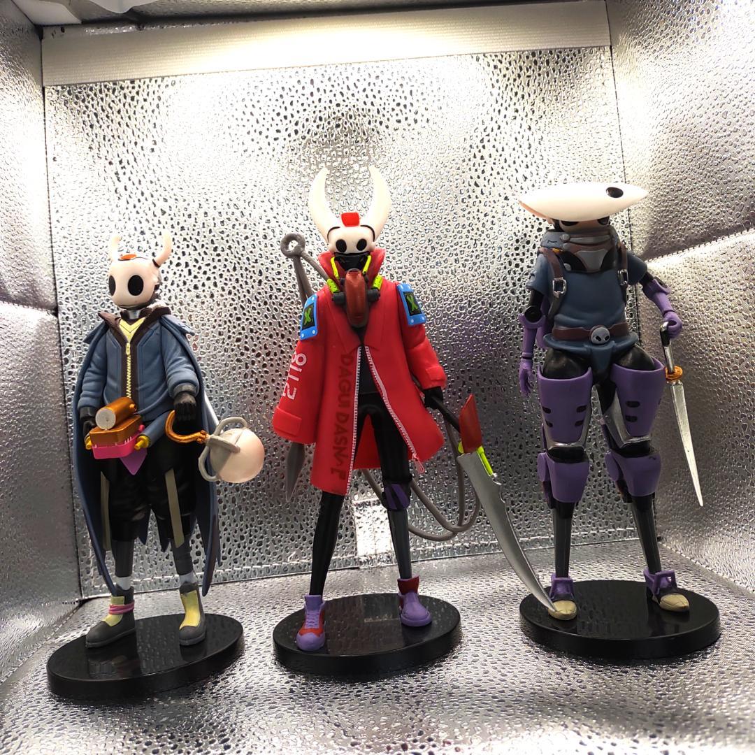 

[Б/У] Фигурки Hollow Knight 3