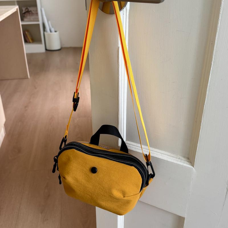 

Niche design casual simple foreign style small square bag 2025 summer new personalized women s fashion shoulder messenger bag жёлтый