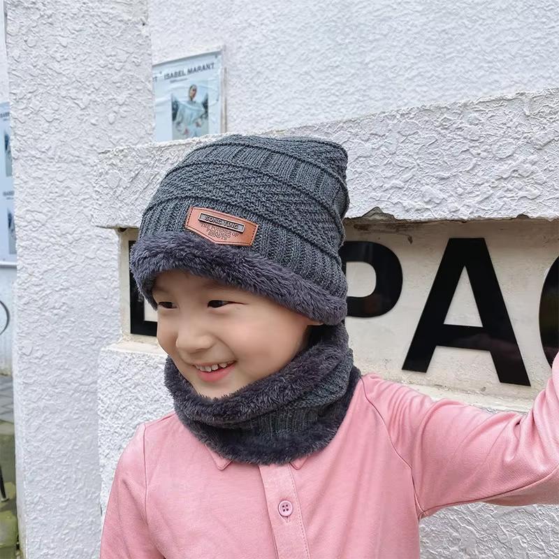 Outdoor Anti-Cold Hat Scarf Set for Boy Girl Winter Thick Plush Warm Kids Knit Pullover Hats Neck Covers Windproof Neckerchief