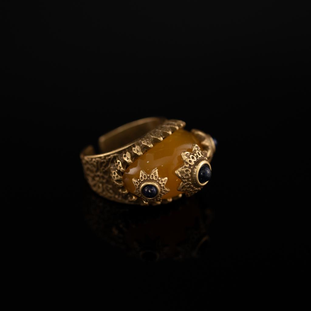 Medieval Copper Alloy Ring, Retro Court Style, High Sense Female Designer Temperament, New Ring