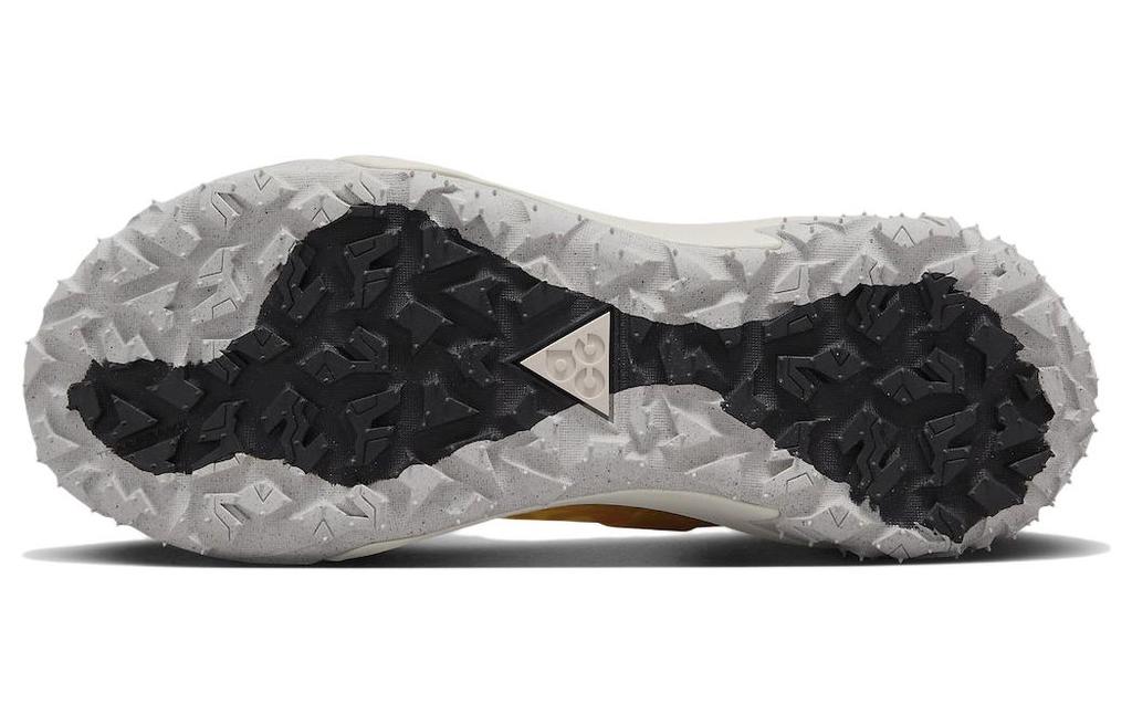 Nike Acg Mountain Fly 2 Low 'Laser Orange' DV7903-800