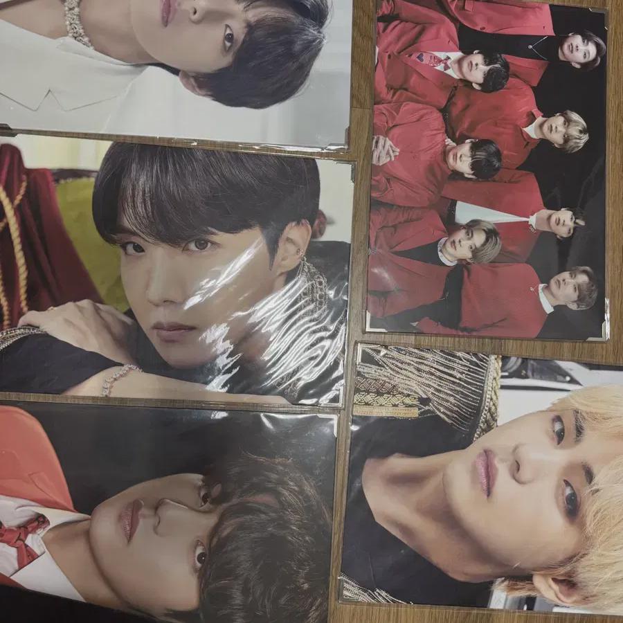 

Группа Bts реквизитов