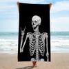 Lustiges schwarzes Totenkopf-Strandtuch Schnelltrocknendes Mikrofaserhandtuch Strandmatte Großes Badetuch Spa Sauna Mode Schwarz Pool