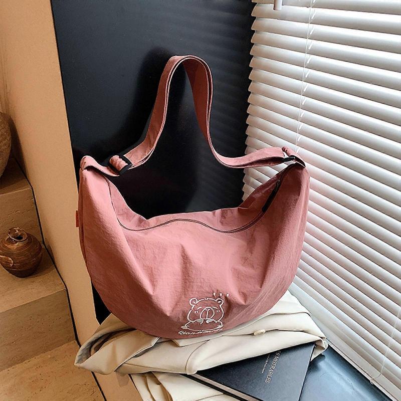 Velkokapacitní crossbody taška pro ženy Taška ve tvaru knedlíku Školní taška Taška přes rameno Kreslený medvěd Messenger taška Taška na dojíždění Žlutá