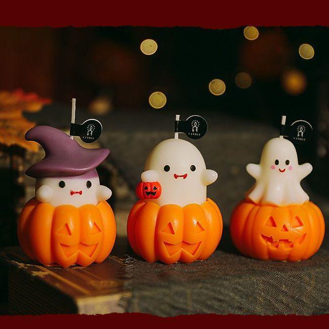 Pumpkin Ghost Halloween Scented Candle - Fragrant Gift for a Fun Atmosphere