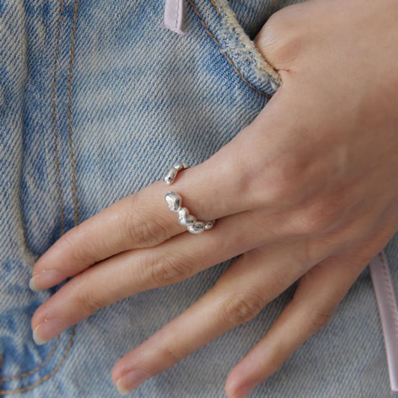 TATIANA (Silver 925) Heart Line Open Ring CR1824