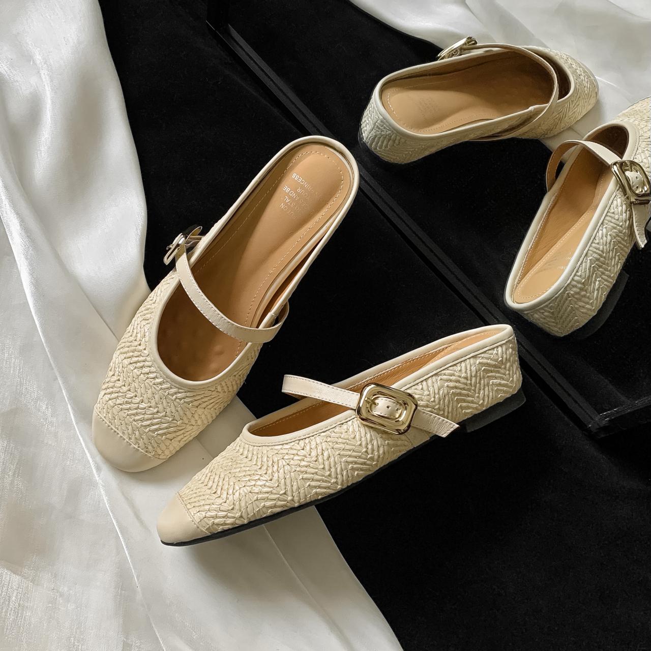 

Модный дизайнер Серебристые женские балетки Модные повседневные туфли Мэри Джейн на мягкой подошве Женские тапочки Удобные балетки с неглубоким вырезом 35 бежевый