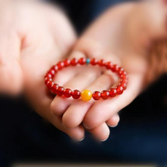 2025 Trendy Crystal Bracelet: Imitation Agate & Southern Red Original Gift