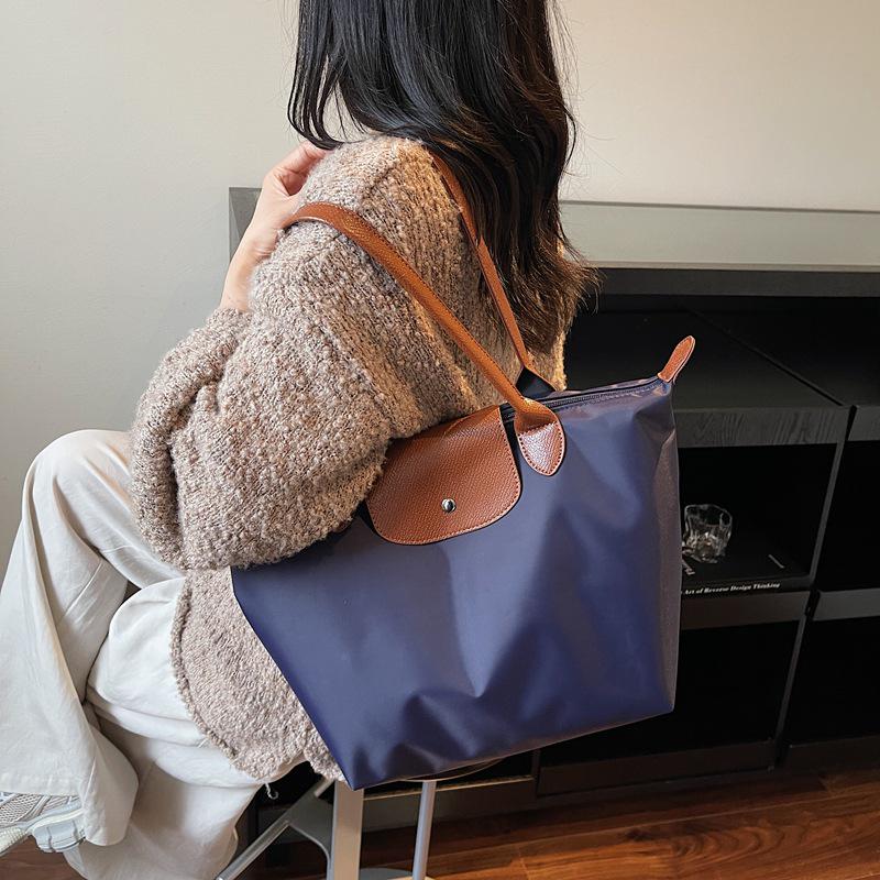 Women's Cross-Border Large Capacity Shoulder Bag - Solid Color, Fashionable Commuter Underarm Bag