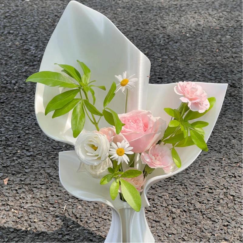 3D Printed Minimalist Nordic Flower Vase Irregular Creative Desktop Ornament for Office Desk Home Living Room Decor
