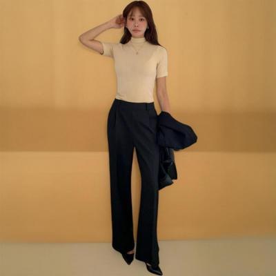 New Arrivals Open Run Women Semi Wide Pants With Pleats Back Banding
