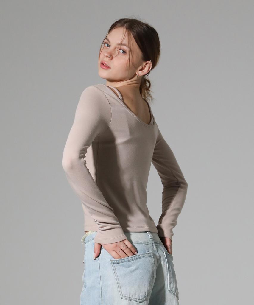 REEMNIK Slim Cut-Out Long Sleeve T-Shirt [Beige]