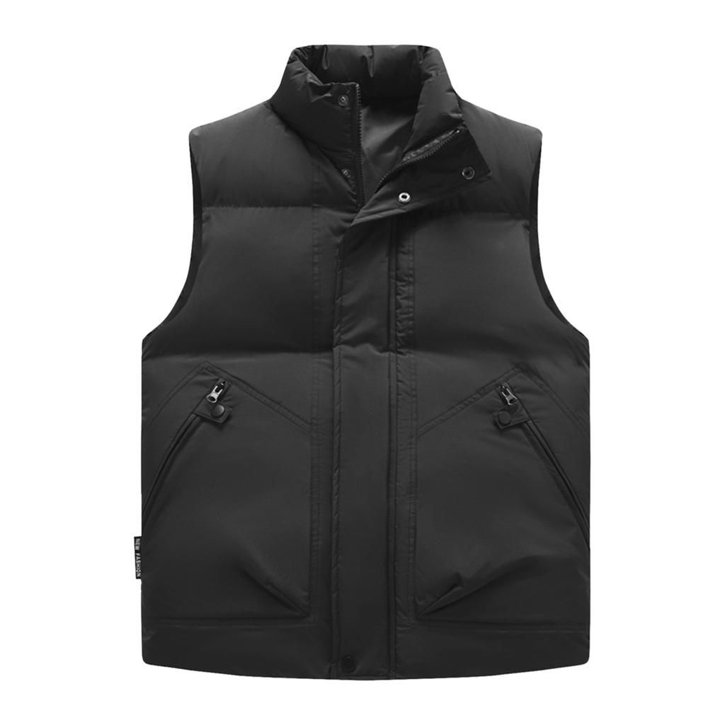 Winter Clean stojící límec, bavlněná košilka, štíhlý střih a pohledný mladý muž