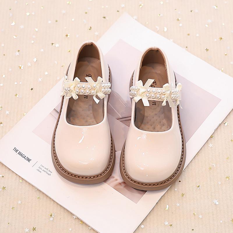 Girls leather shoes black 2025 spring and autumn small leather shoes single shoes British performance girls fashion soft sole children princess shoes