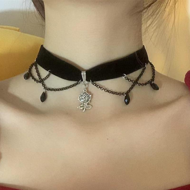 Classic Retro Rose Neckchain Simple Romantic Couple Gift Necklace Collar Japanese Ins Collar Chain Jewelry