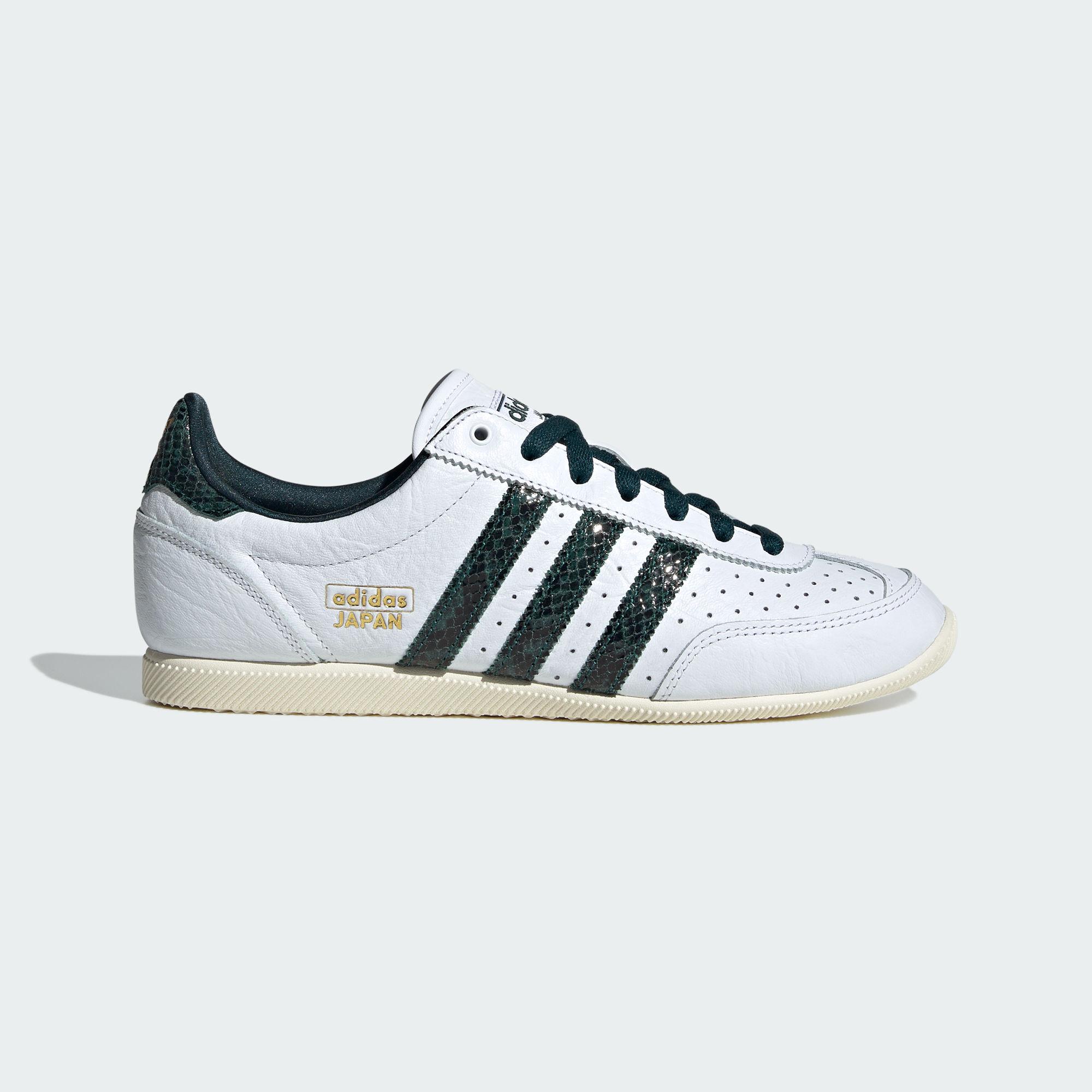 adidas Japan White Aurora Ivy Snakeskin (Women s) 38.5