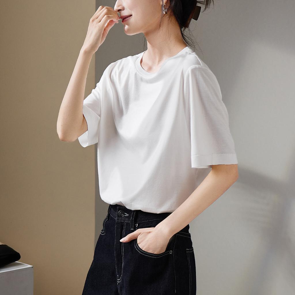 Simple commuting basic T-shirt for women in summer 2025, fashionable, loose, casual, versatile, solid color top