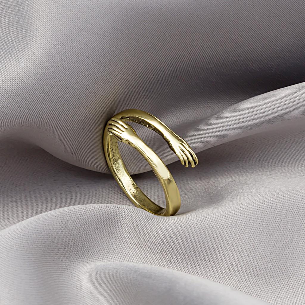 Creative Romantic Hands Hug Ring Niche Cute Retro Personality Index Finger Ring Woman