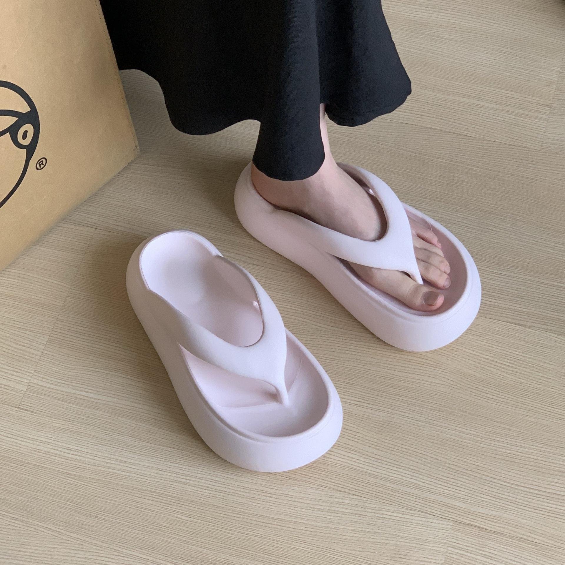 

Шлепанцы на толстой подошве с увеличением роста для женской верхней одежды, модные, нескользящие и не вызывающие запаха ног, прохладные тапочки, весна и лето, новинка для дома 39-40 (suitable for sizes 39-40) розовый