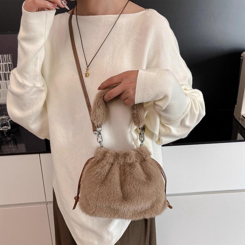 Elegant Women's Plush Bucket Shoulder Bags Rushed Fluffy Handle Ladies Purse Handlbags Faux Fur Female Small Crossbody Bags