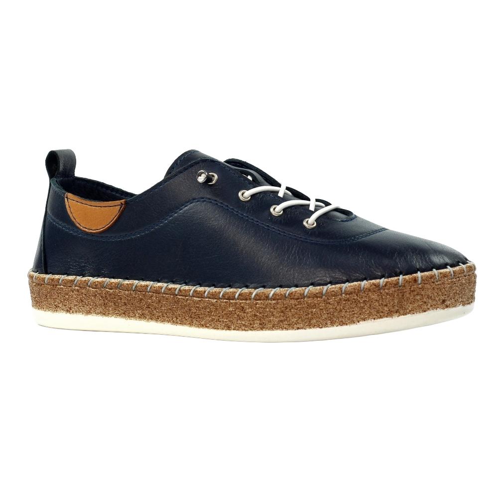 Lunar Womens/Ladies Evie Leather Plimsolls