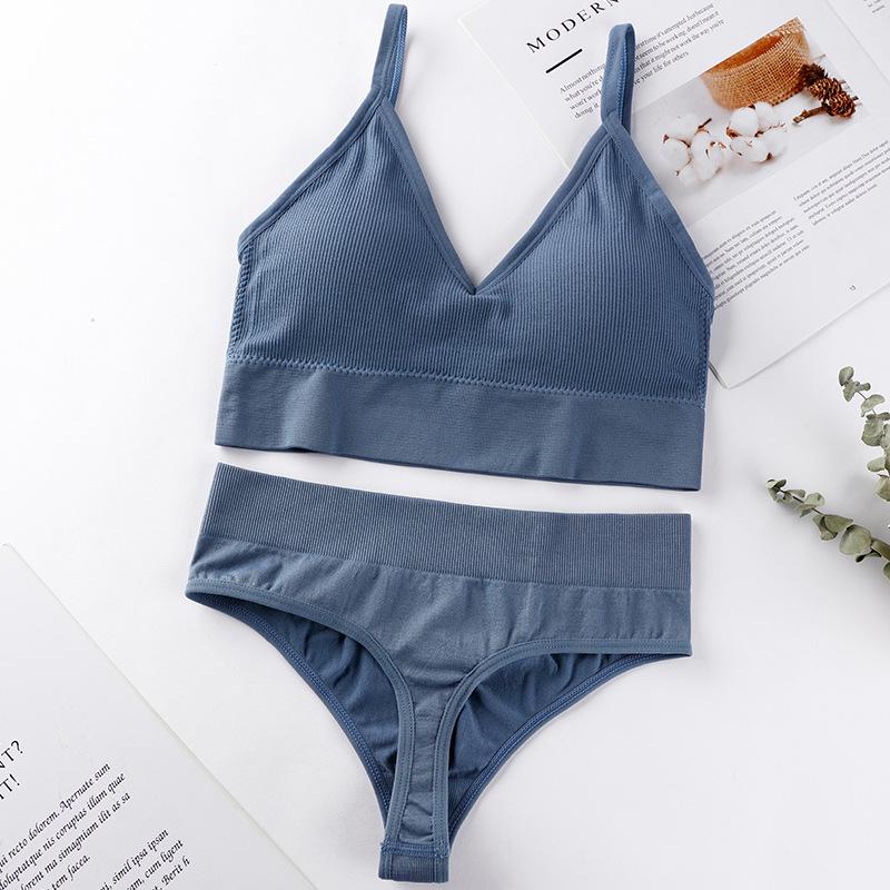 Women's Wireless Comfort Camisole: Thin, Sexy, Gathered French Bra Set with Pads & Beautiful Back Design