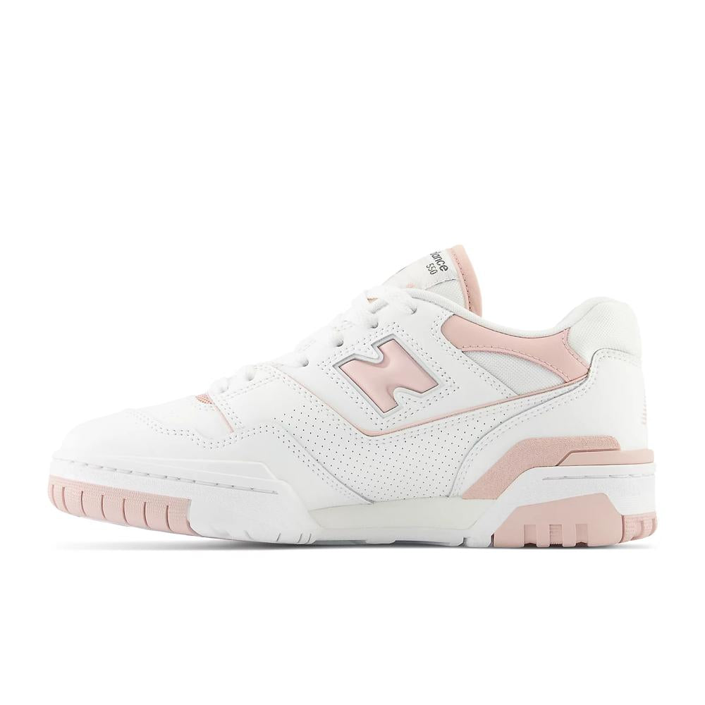Sneakers New Balance white Version 550