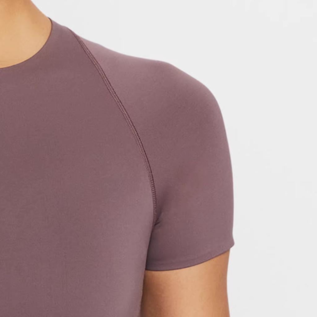Nike Universal Quick-Dry Slim Fit Round Neck Short Sleeve T-Shirt Women tops IO1272-502