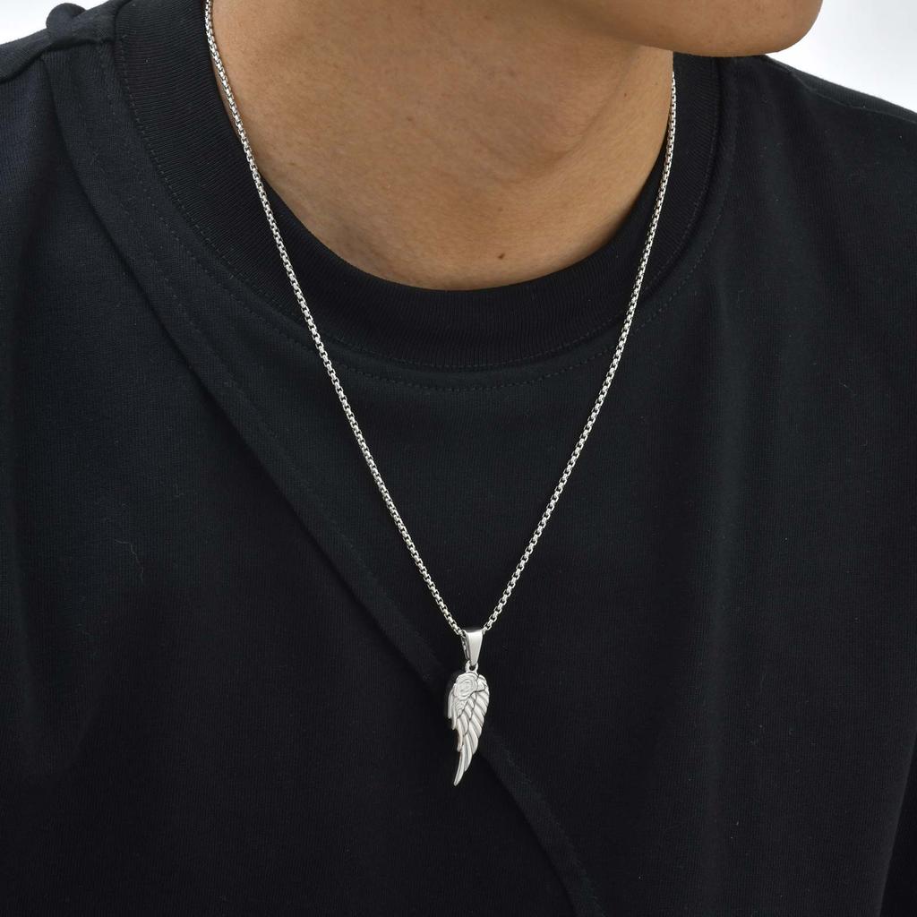 Vintage Silver Color Feather Pendant Necklace for Men Punk Hip Hop Long Chains Half Wing Necklace Stainless Steel Jewelry Gift