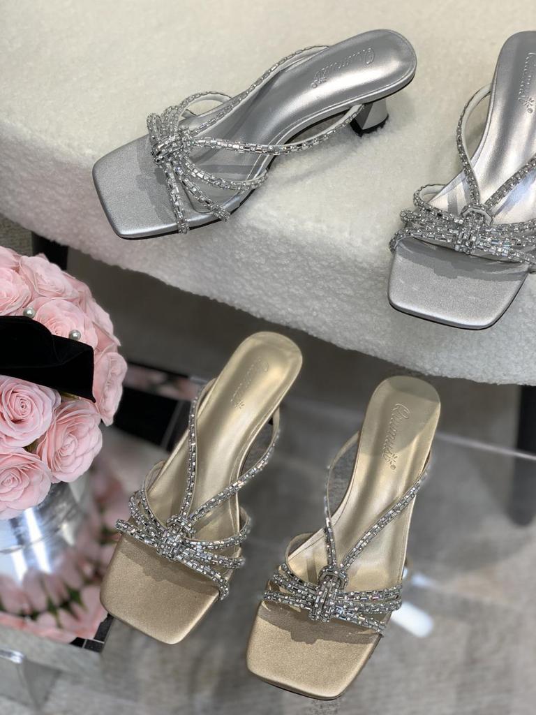 New rhinestone open-toed square head thick heel cool slippers women's shoes high-heeled sandals cover toe slippers