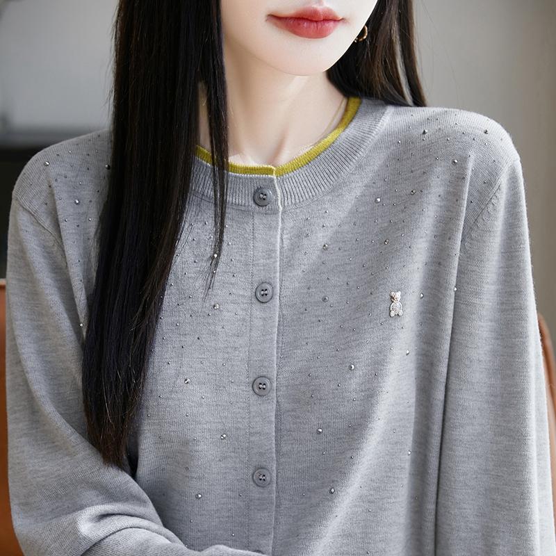 Women's Lightweight 50% Wool 50% Mulberry Silk Cardigan - 4-Season Versatile Knitwear for All-Year Comfort & Style