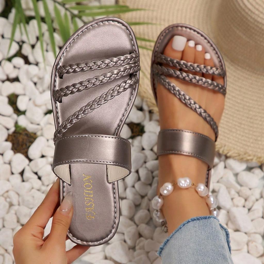 Fashion Summer Flat Heel Sandals Women Casual Plus Beach Slippers Woman Lightweight Strap Slip-On Gladiator Sandals Slides Women