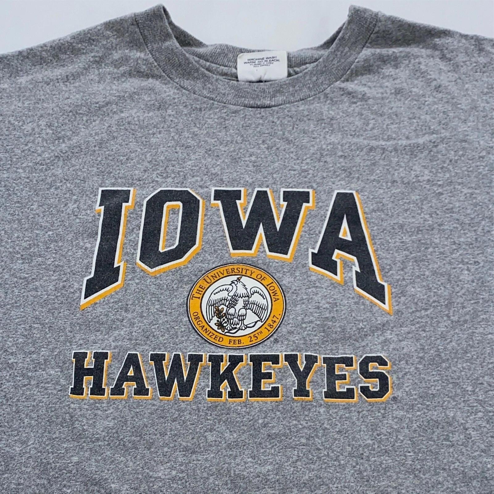 

vintage 80s UNIVERSITY OF IOWA HAWKEYES RAYON T-Shirt LARGE/XL football ncaa 3XL