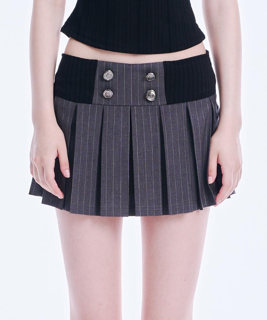 Akeumeseodeu Button Pleated Rib Banding Mini Skirt (Gray)