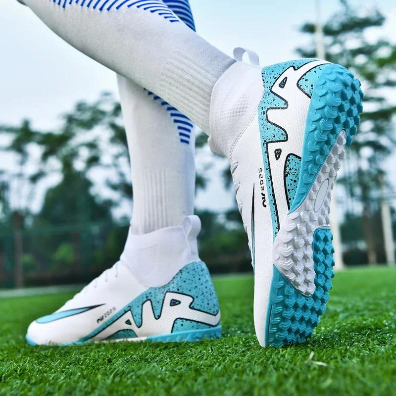 Men Football Shoes Society Soccer Shoes Boy Non Slip High Training Quality Sneaker Long Spikes Indoor Resistant Football Boots