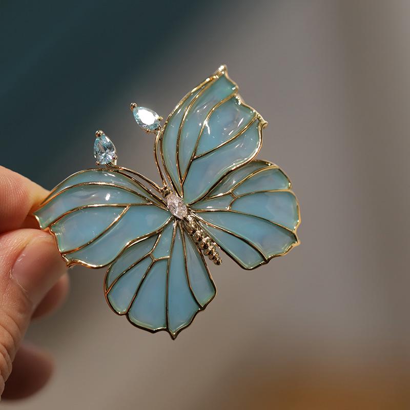Dili Xue Blue Starry River Butterfly Brooch: High-End Niche Jewelry Accessory.
