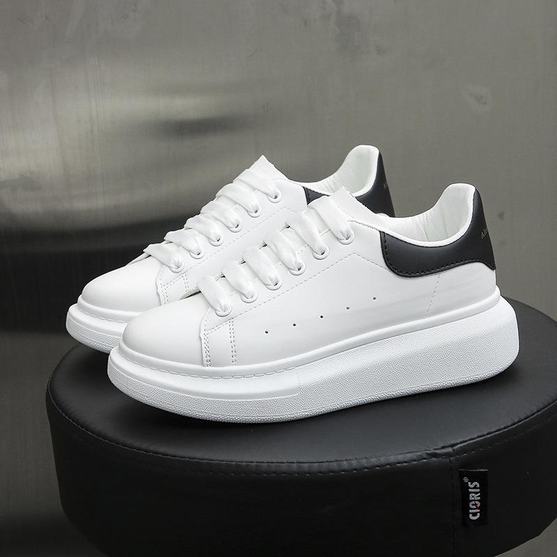 

Classic Men s and Women s White Shoes Versatile Sponge Cake Thick-soled Heightened Couple s Shoes Casual McQueen Breathable Board Shoes 40 female