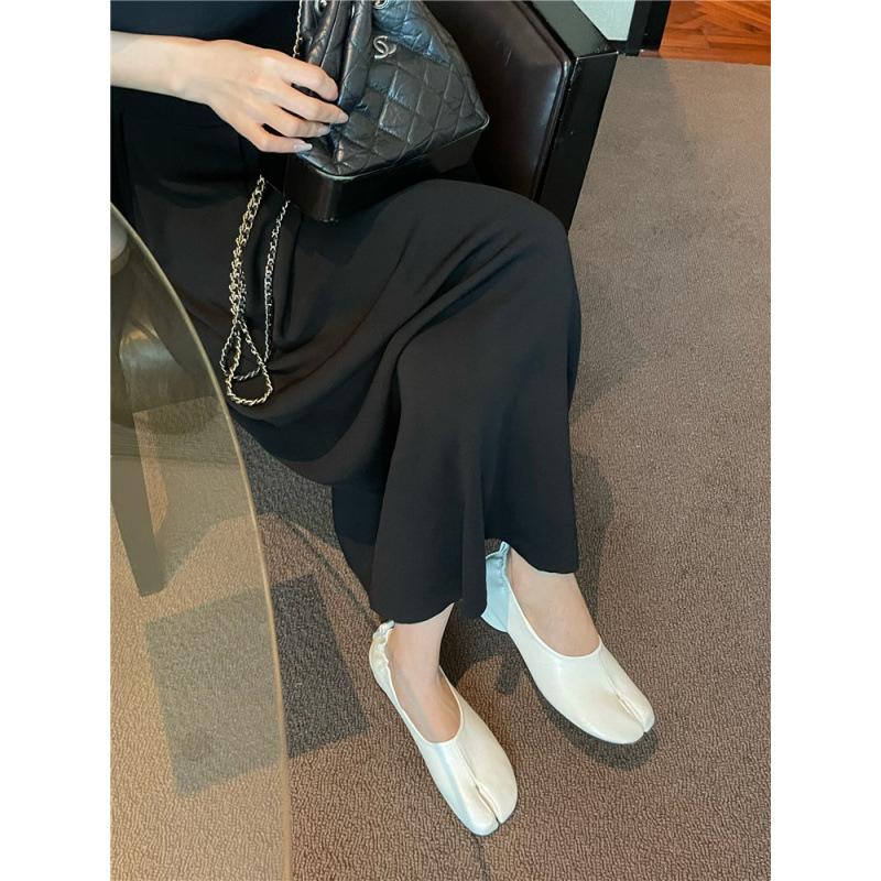 Strong push~ 2025 spring and summer Korean version super ins retro split-toed pig's trotters simple and versatile thick heel Doudou shoes single shoes