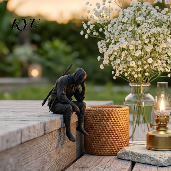 Ninja Shelf Decor 3D Printed Sitting Figurine, Thinking Dark Sitter, Sitter Masked Samurai Ornament for Home Office Bookshelf Table Decoration
