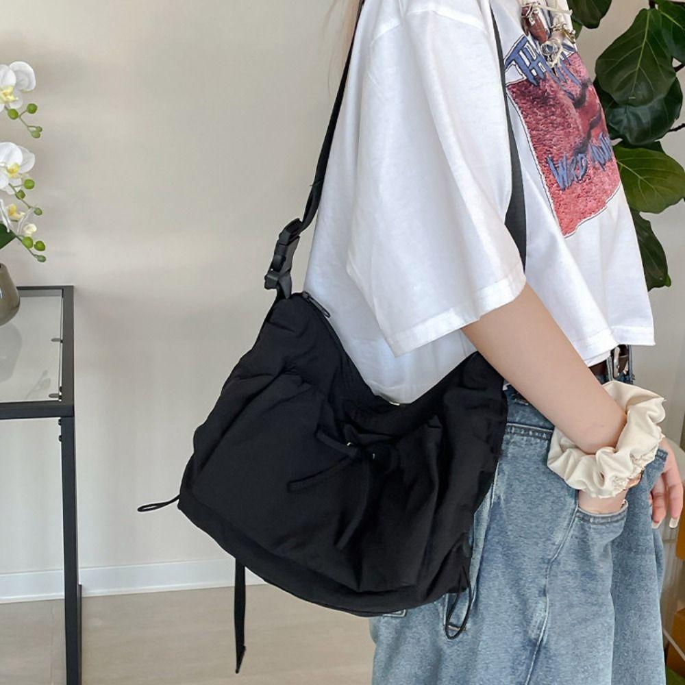 Korean Style Bow Crossbody Bag Pleated Drawstring Bag Cute Nylon Shoulder Bag  Travel