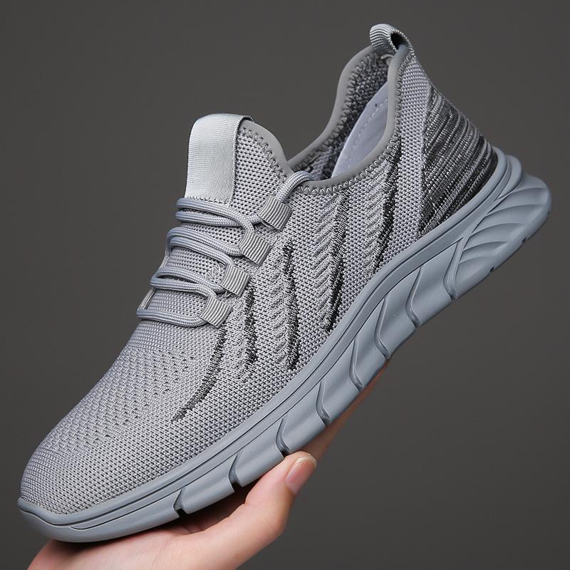 Summer fly-woven men's shoes 2025 new work breathable mesh men's shoes non-slip cloth shoes casual sports trendy shoes