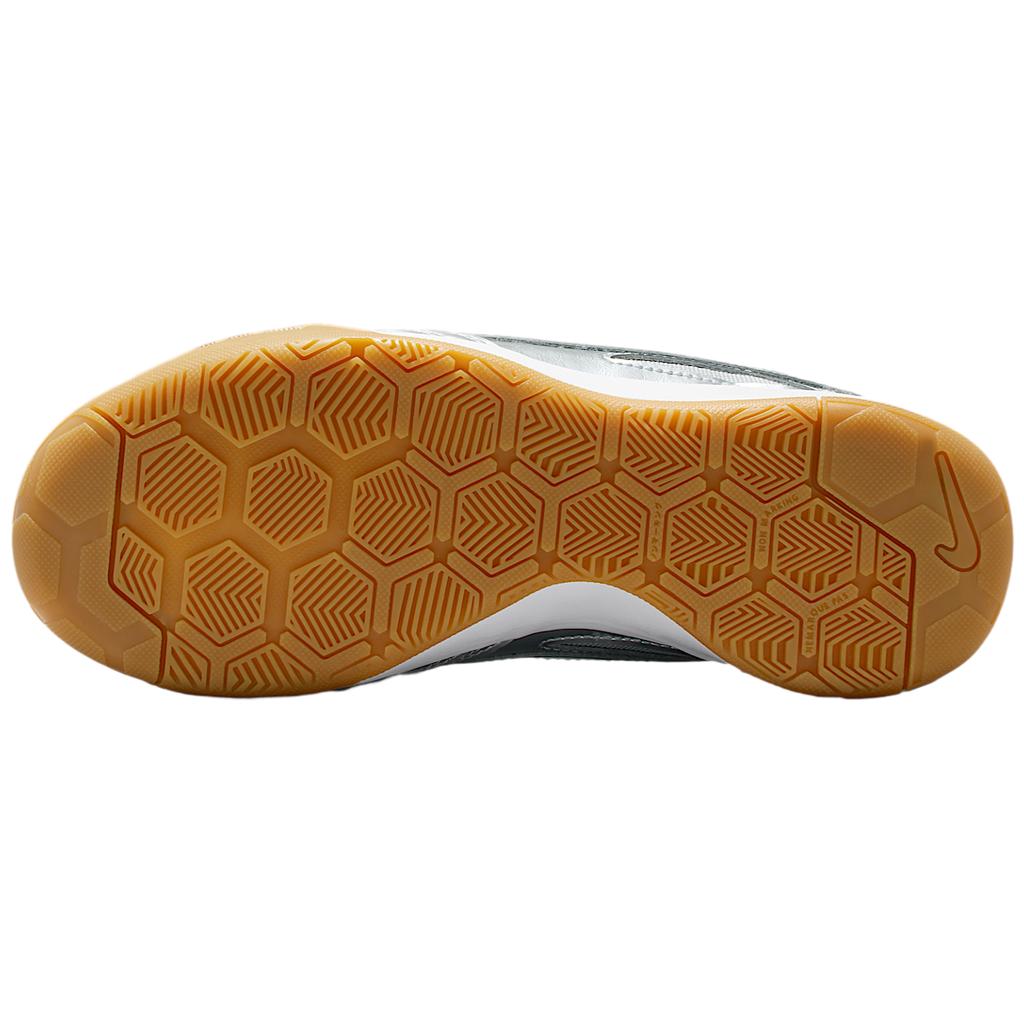 Nike Gato LV8 GS Chrome Gum Buty Sportowe Dziecięce Srebrny Metalik-Srebrny Biały II7084-001