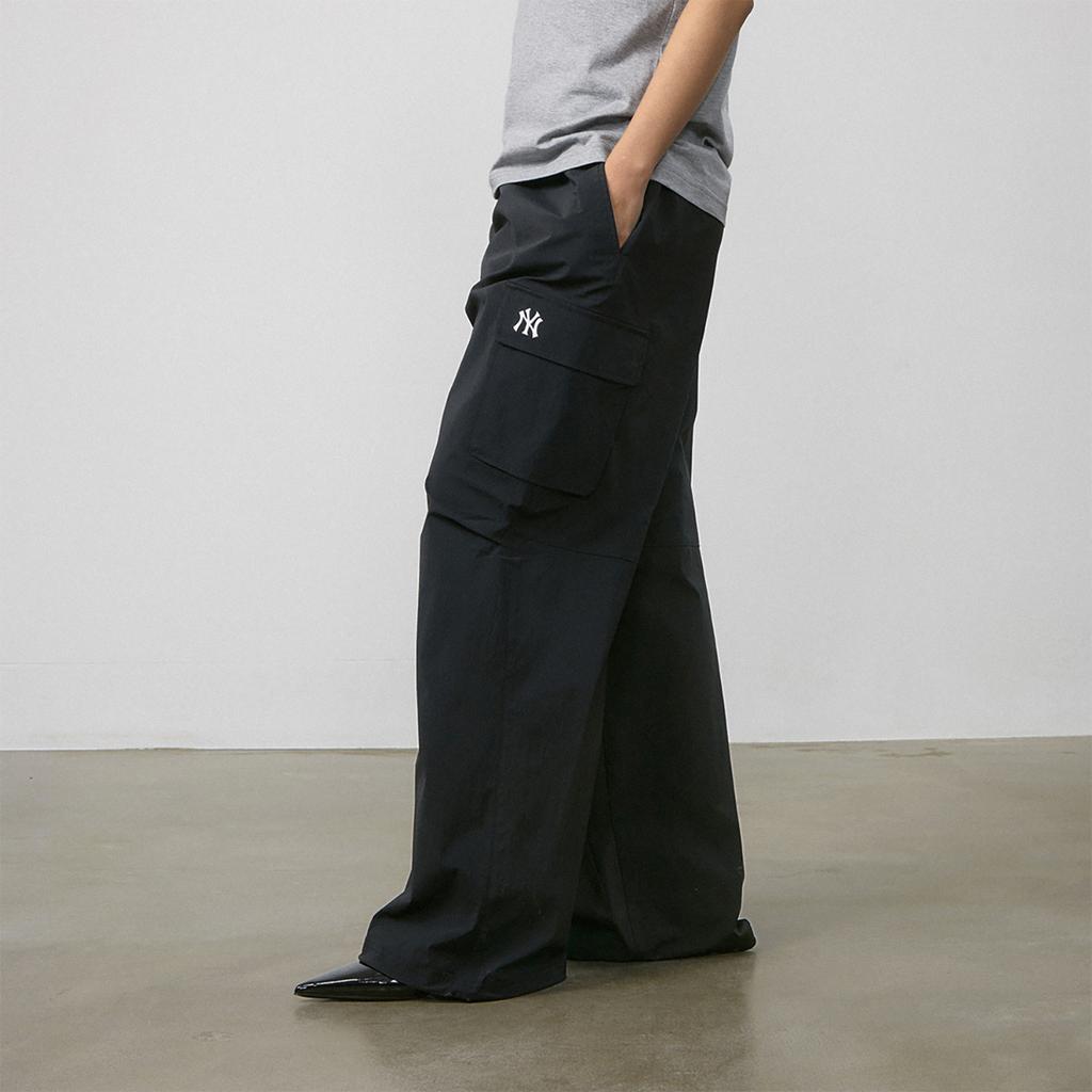 Calças Cargo Femininas MLB SS24 Novas Preto 3FWPB0143-50BKS