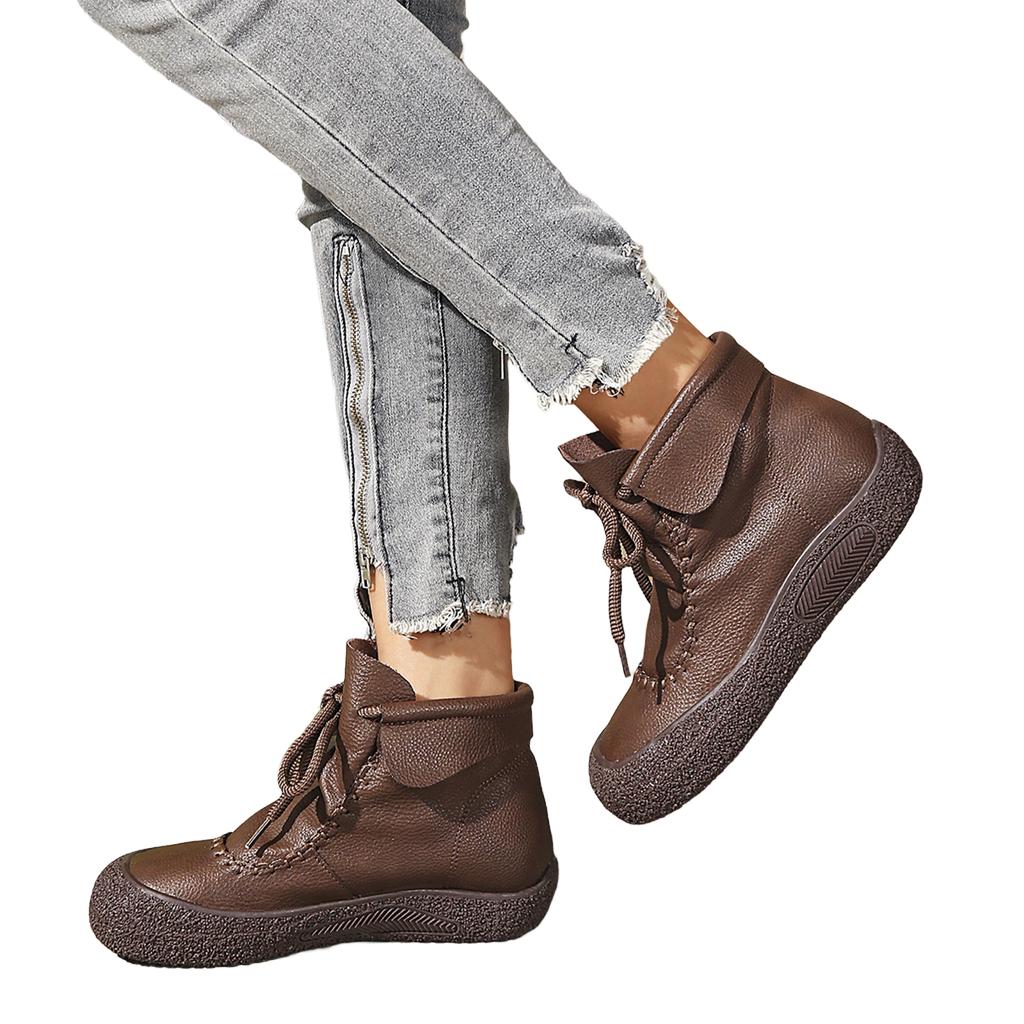 Women's Retro Boots with Thick, Lace-Up Closure and Comfortable Fit for Fall and Winter